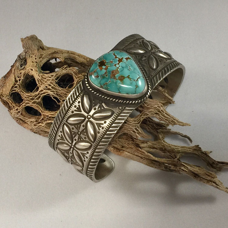 Navajo Bracelet / Carico Lake Turquoise